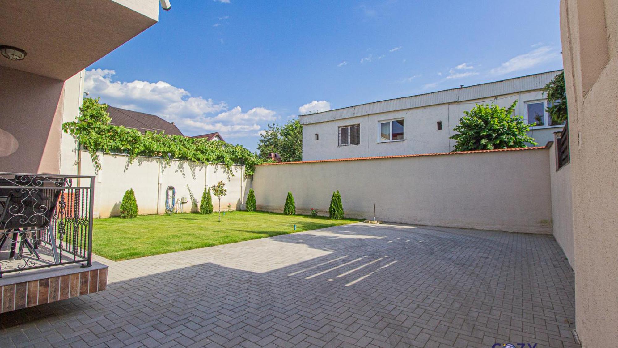 Cozy Brand New Boutique Aparthotel Брашов Екстер'єр фото