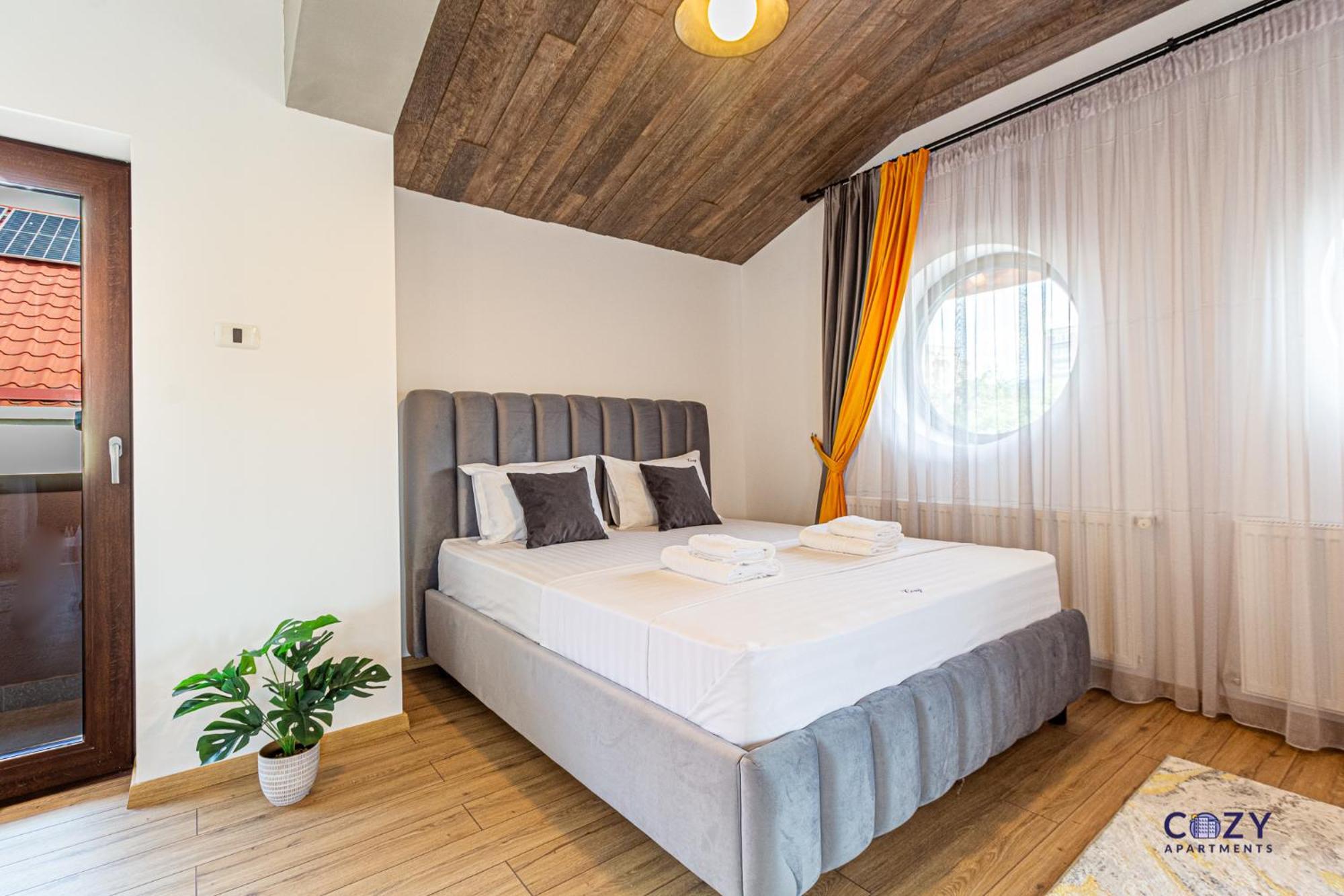 Cozy Brand New Boutique Aparthotel Брашов Екстер'єр фото