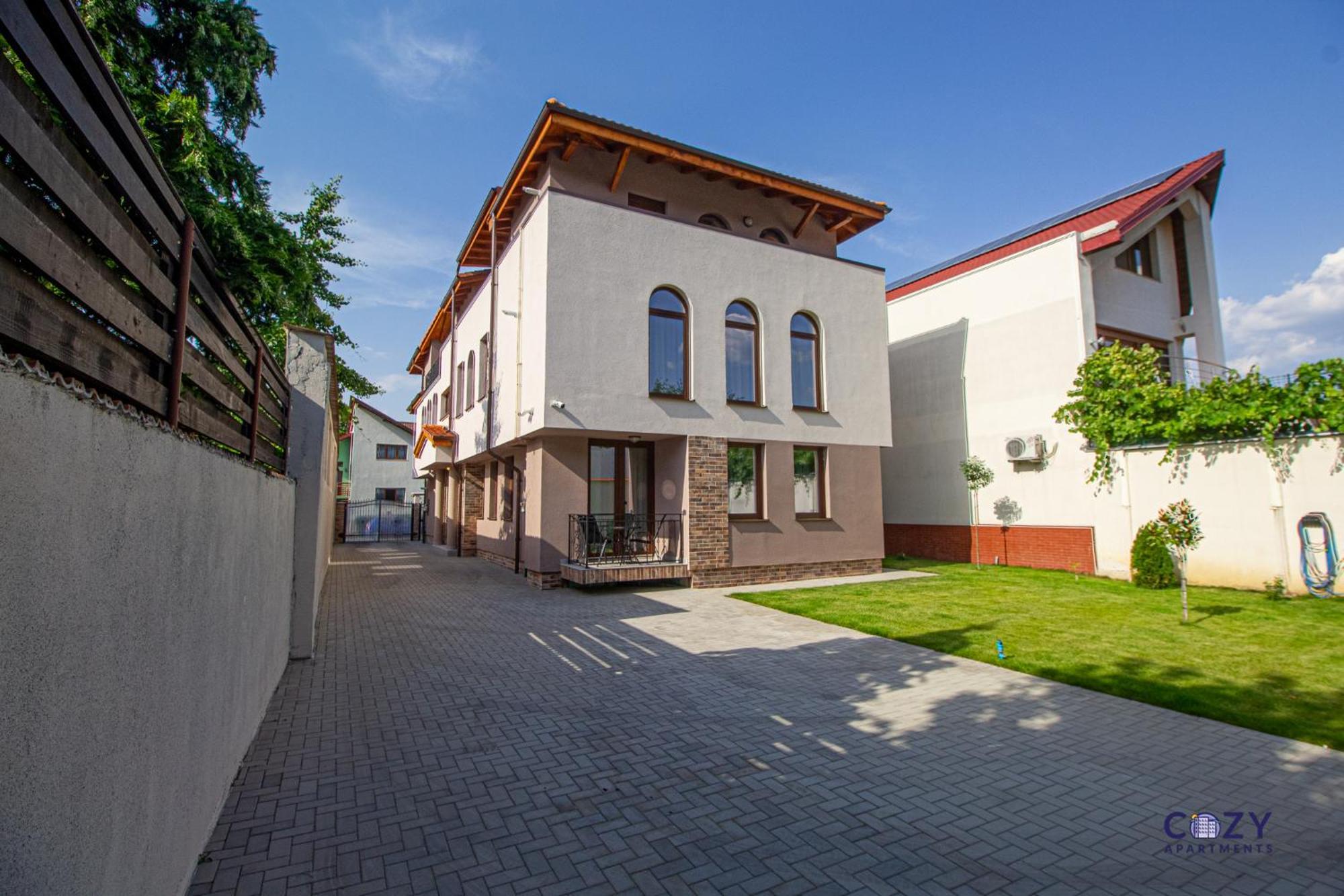 Cozy Brand New Boutique Aparthotel Брашов Екстер'єр фото