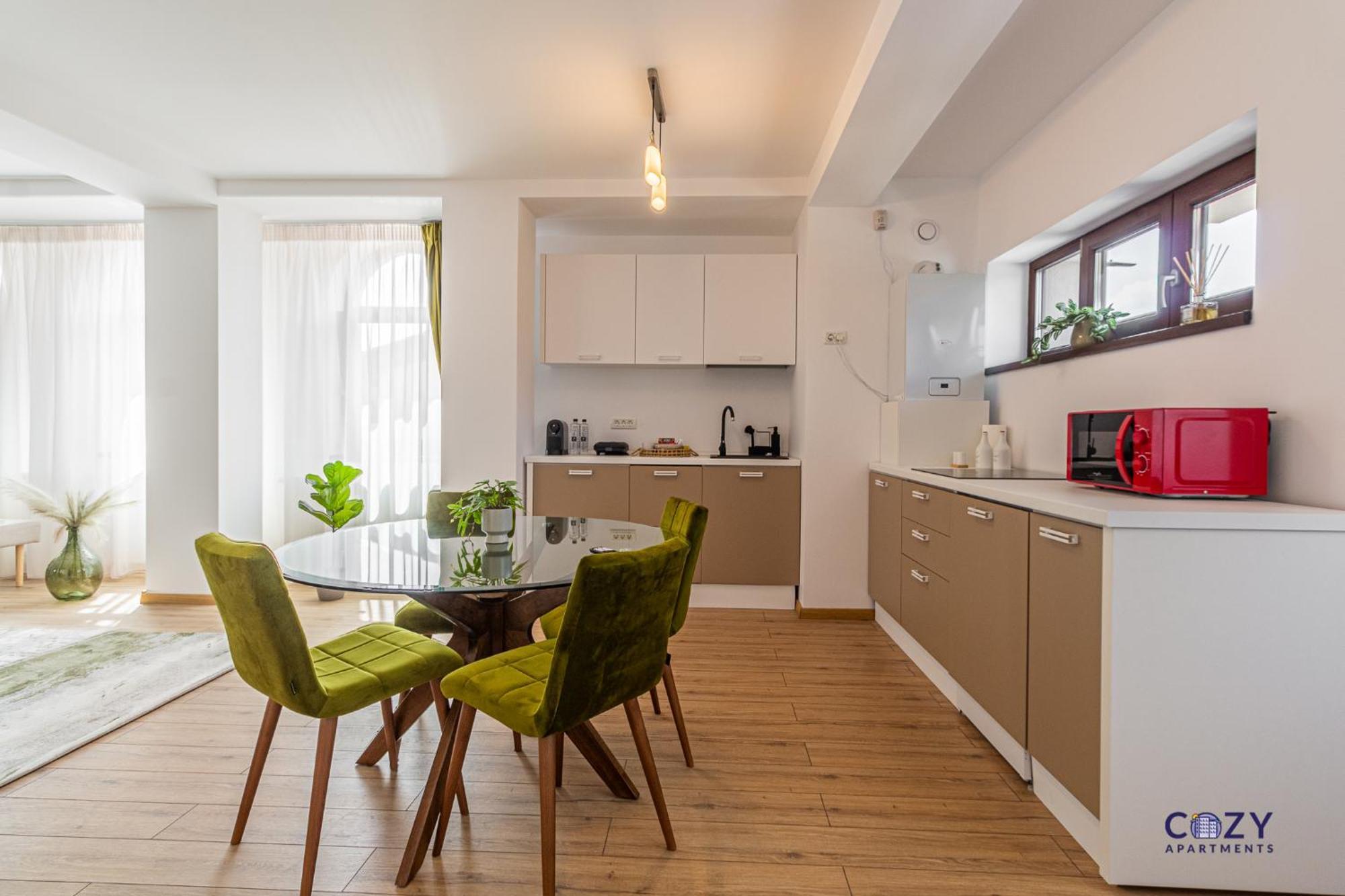 Cozy Brand New Boutique Aparthotel Брашов Екстер'єр фото