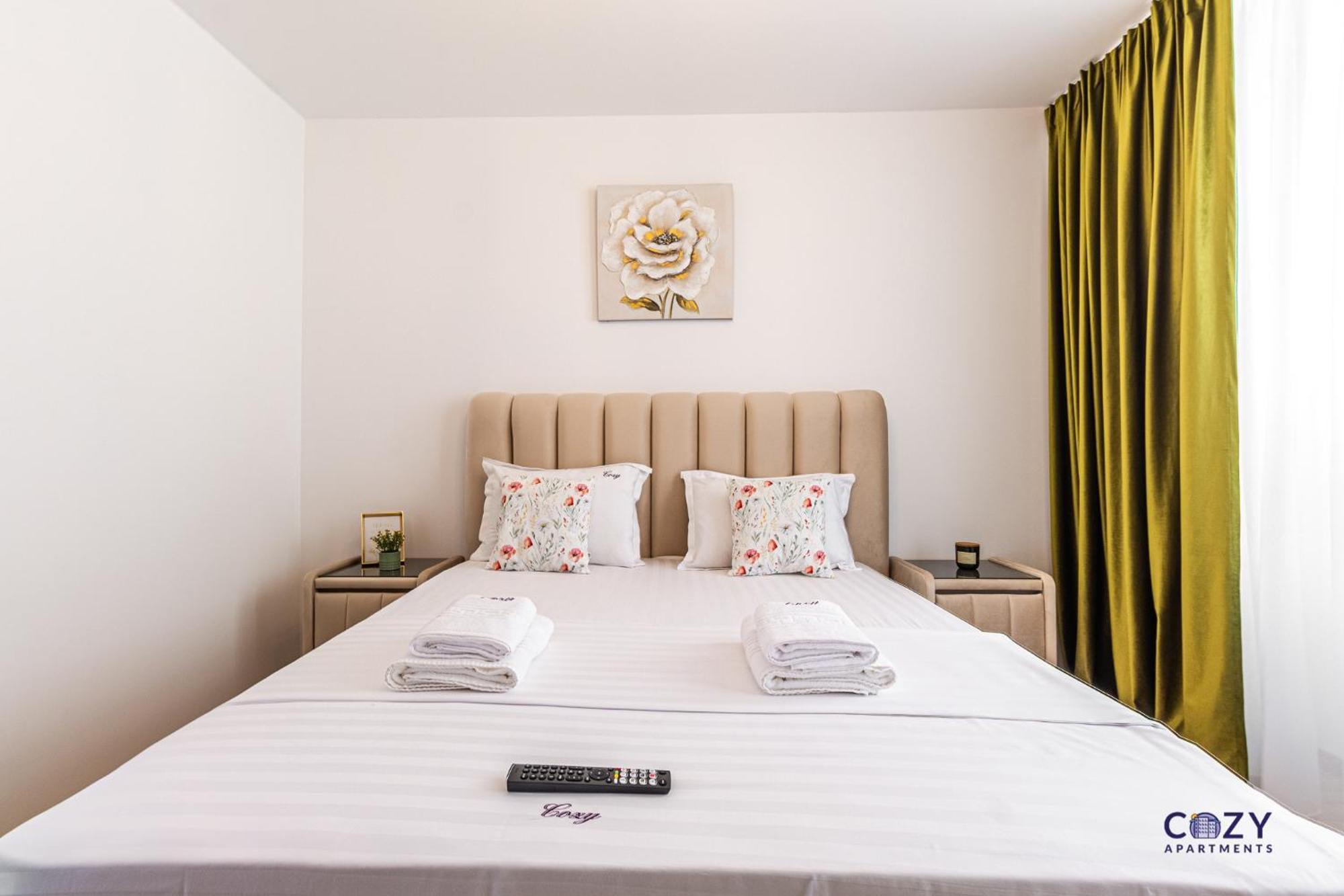 Cozy Brand New Boutique Aparthotel Брашов Екстер'єр фото