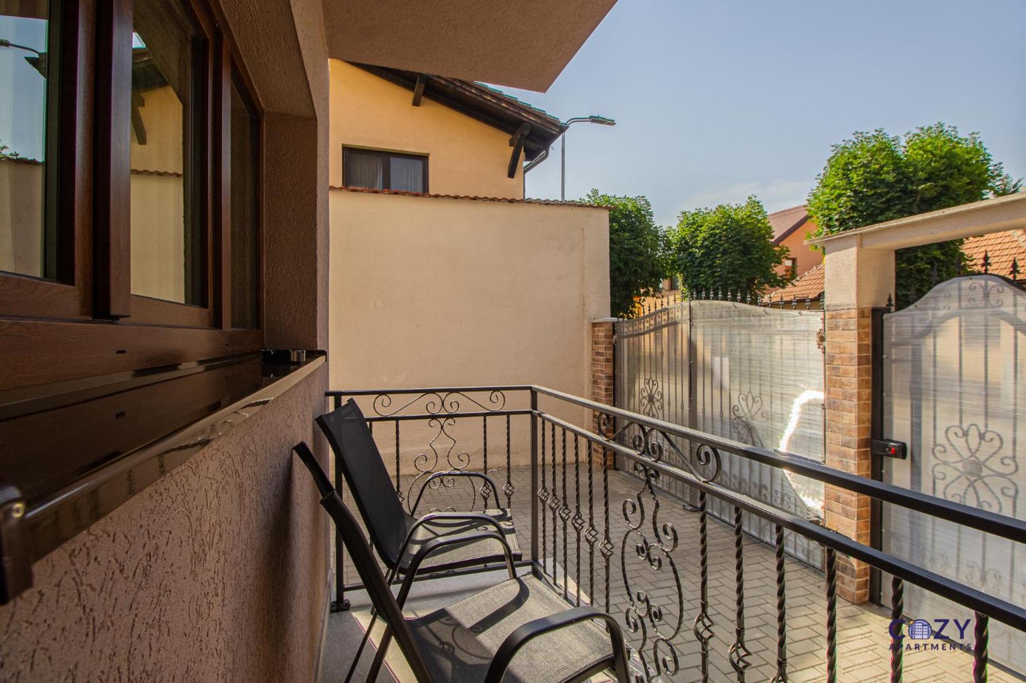 Cozy Brand New Boutique Aparthotel Брашов Екстер'єр фото