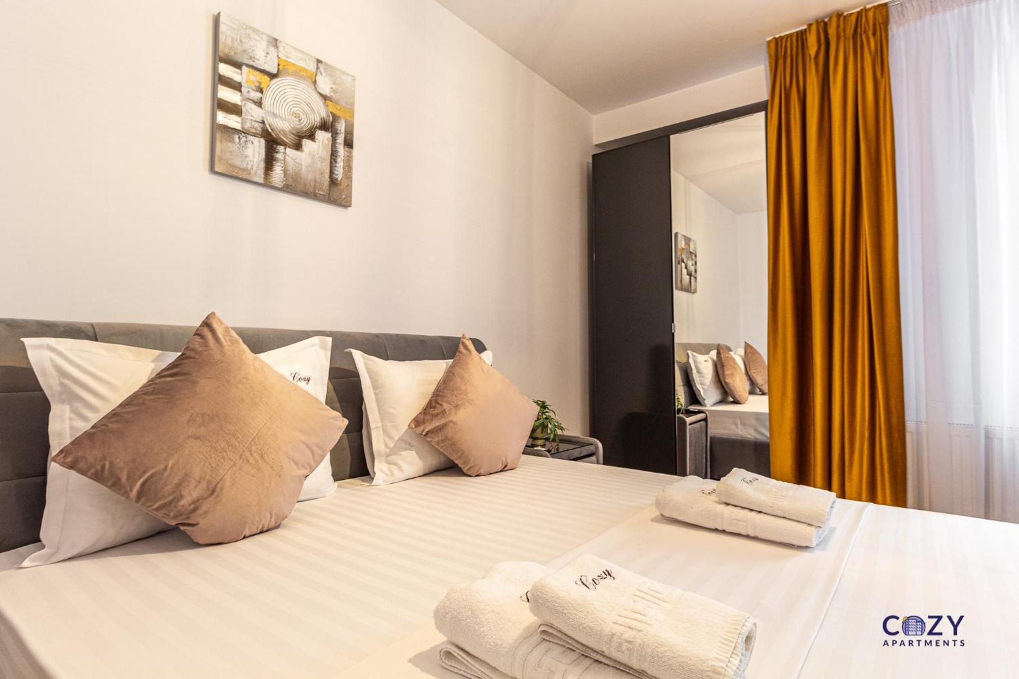 Cozy Brand New Boutique Aparthotel Брашов Екстер'єр фото