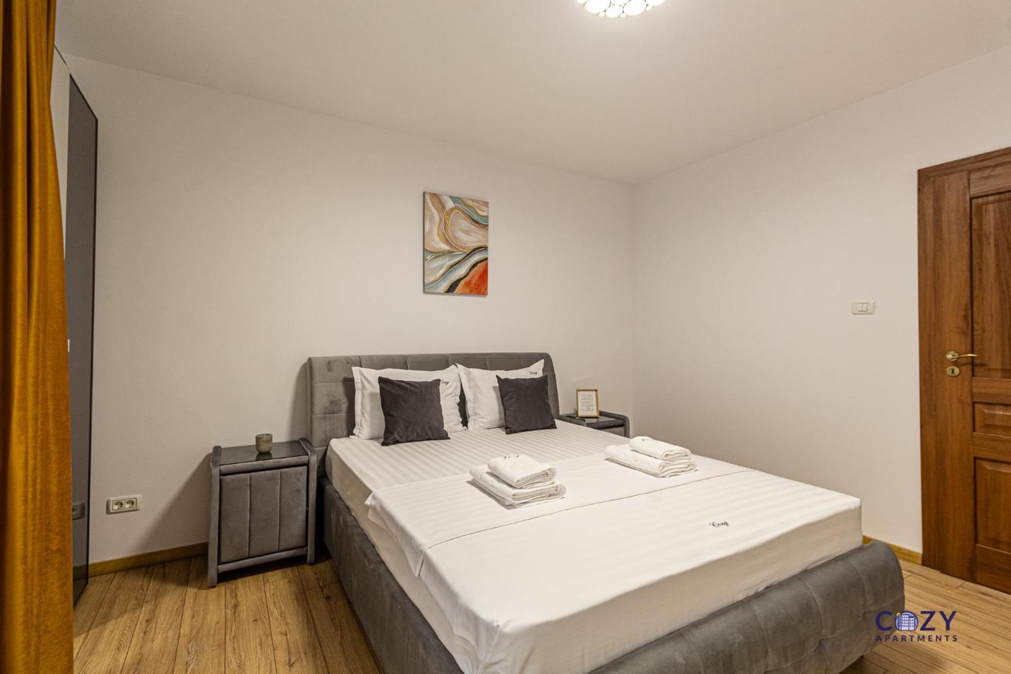Cozy Brand New Boutique Aparthotel Брашов Екстер'єр фото